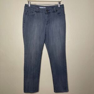 Chico's Platinum  Ultimate Fit Slim Lag Jeans Womens Size 1.5 short  Gray